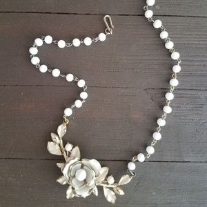 Vintage Coro flower choker
